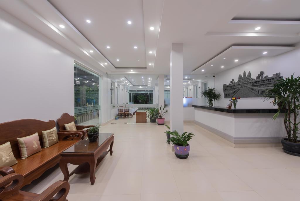 Golden Citadel Hotel Siem Reap Exteriör bild